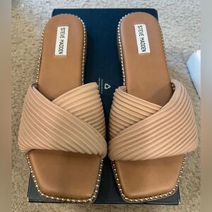 Steve Madden Women's Beige Pleated Sandals